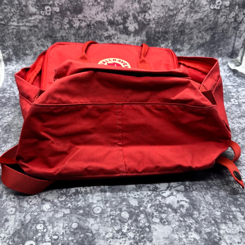 Fjallraven Kånken Backpack in Rowan Red - Picture 10 of 14